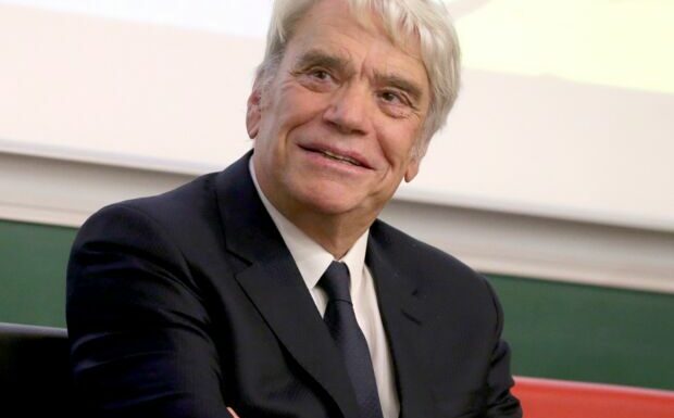 Bernard Tapie : deux ans après sa mort, Marseille lui rend hommage à sa façon !